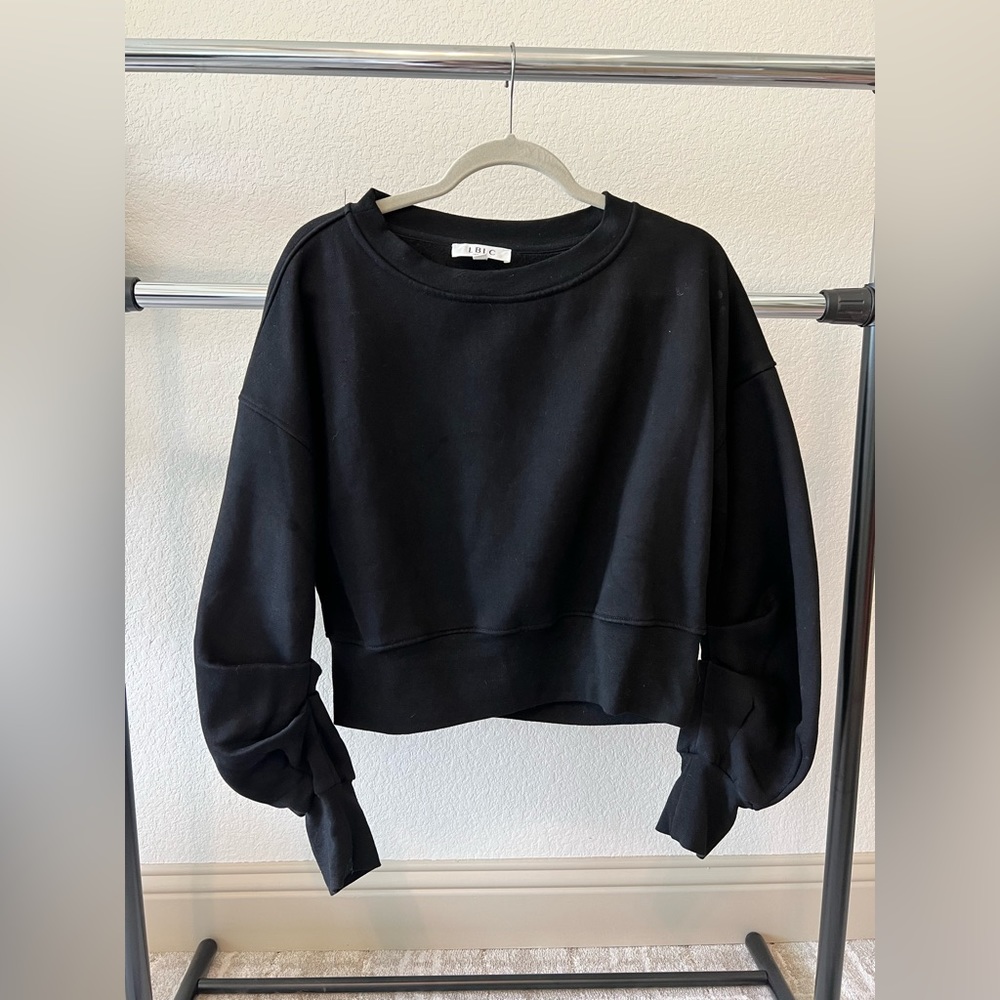 Cropped Sweatshirt